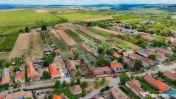 De vânzare teren intravilan, 6.384 mp cu dublu front, î...