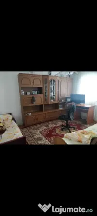 Vand Garsoniera 28 mp utili direct proprietar Unirii Sud disponibil schimb 
