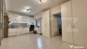 Apartament central, 3 camere, terasă 12mp, mobilat și util 