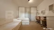 Apartament central, 3 camere, terasă 12mp, mobilat și util 