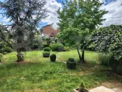 Proprietate rezidențială rafinată, în cartier exclusivis 
