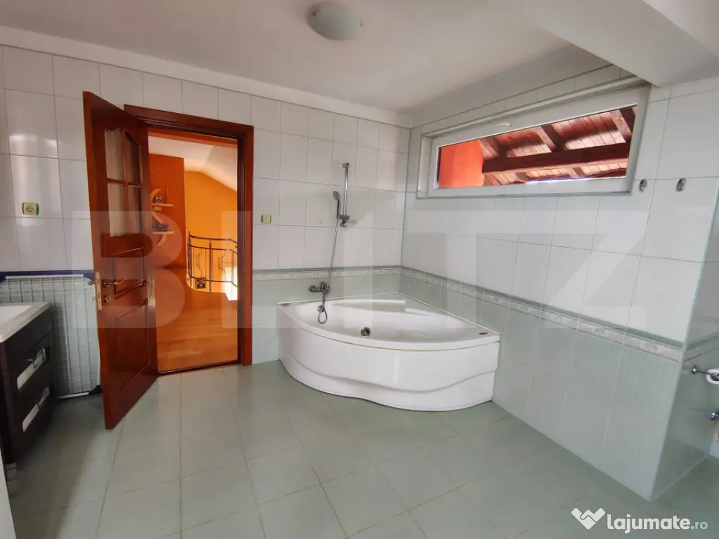 Proprietate rezidențială rafinată, în cartier exclusivis