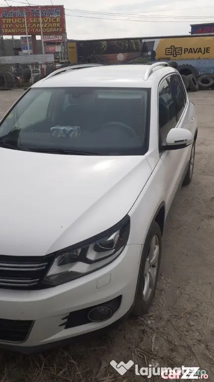 VOLKSWAGEN Tiguan 2013