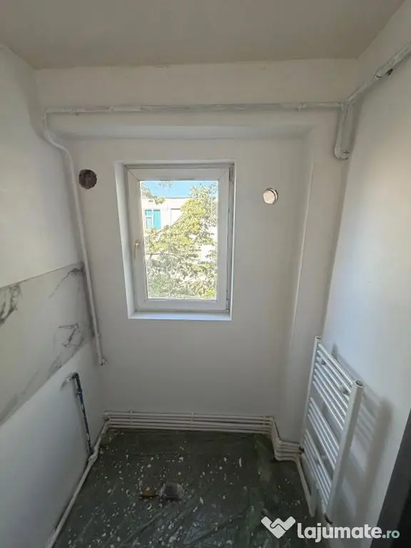 De vanzare apartament cu o camera, zona Doja, renovat, 42...