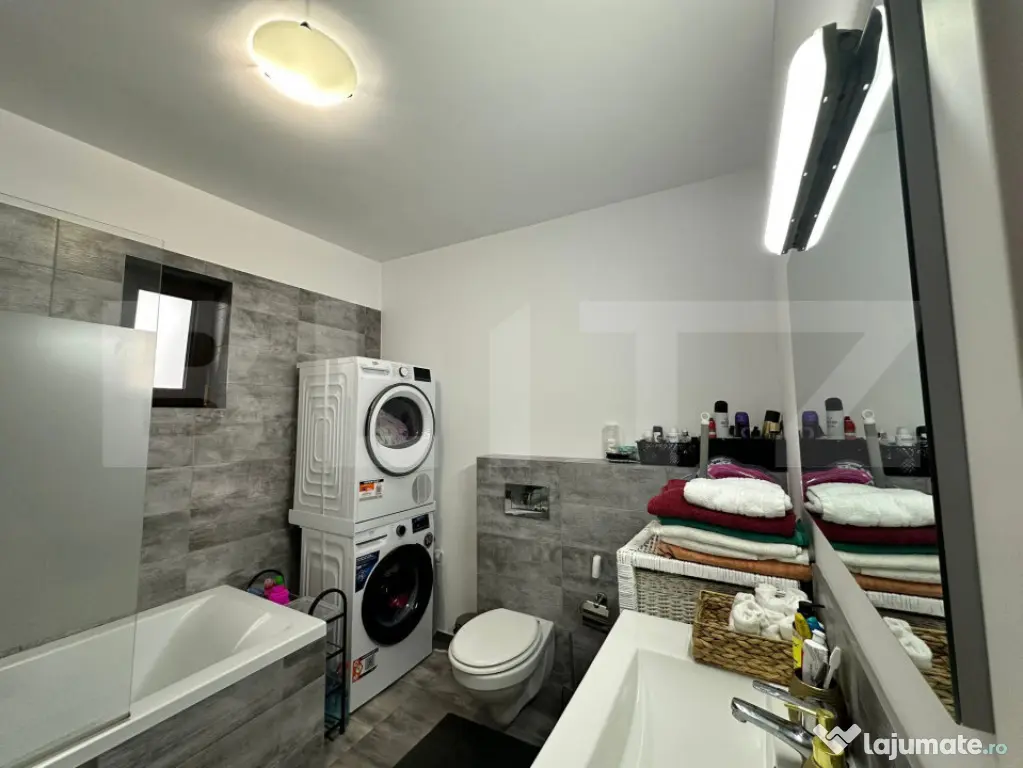 Apartament cu 2 camere, 57 mp, etaj 2 - zona Unirii