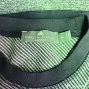 Rochie sport Adidas by Stella McCartney Barricade mărimea L negru foarte bună