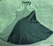 Rochie sport Adidas by Stella McCartney Barricade mărimea L negru foarte bună
