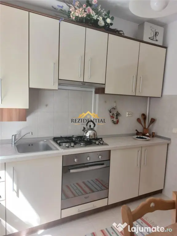 APARTAMENT DOUA CAMERE - PIETONALUL UNIRII