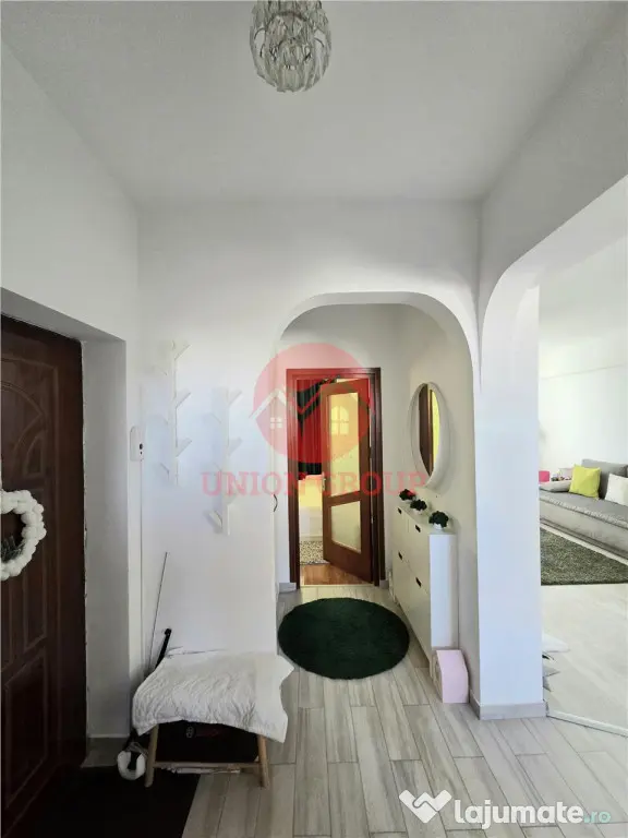 Apartament 2 Camere, Superb, Zona Centrala