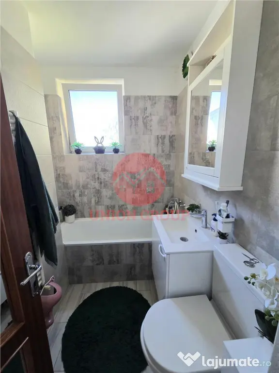 Apartament 2 Camere, Superb, Zona Centrala
