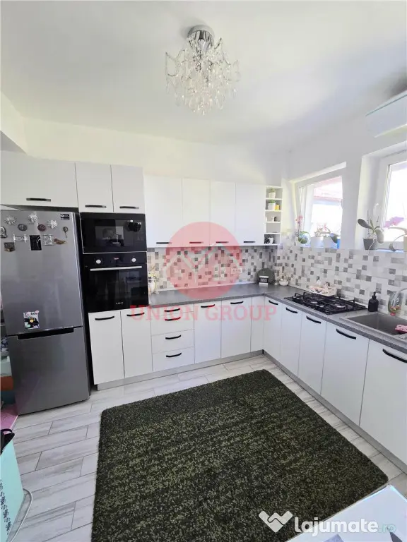 Apartament 2 Camere, Superb, Zona Centrala