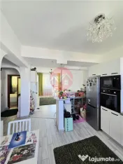 Apartament 2 Camere, Superb, Zona Centrala