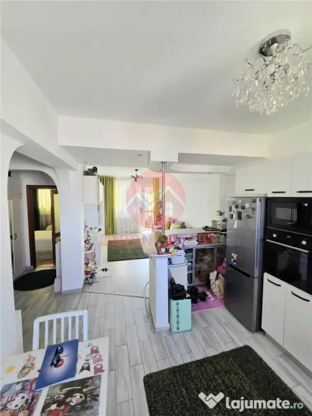 Apartament 2 Camere, Superb, Zona Centrala