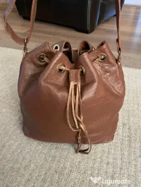 Geantă tip Sac (Bucket Bag) din Piele Naturală 