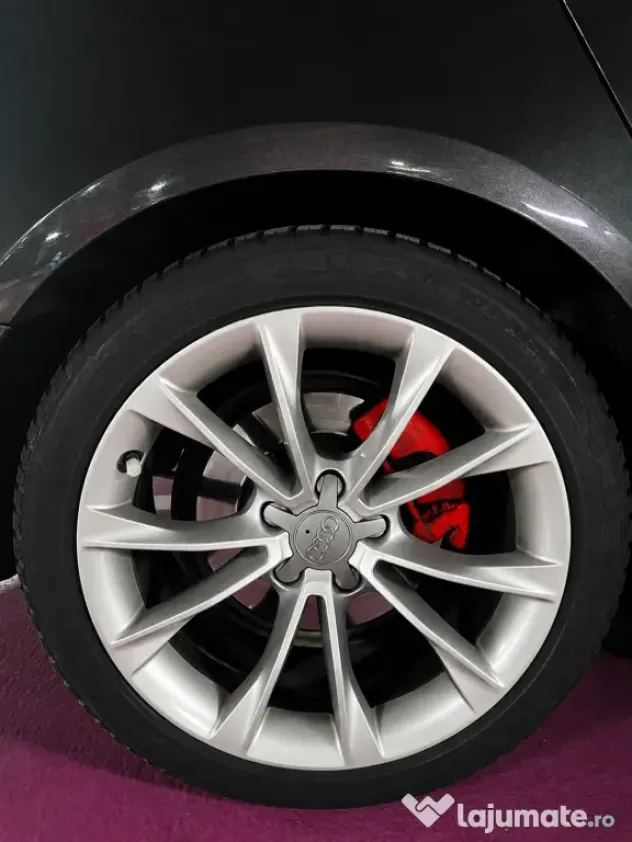 Vând Audi A5-2012
