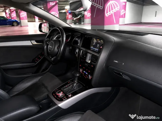 Vând Audi A5-2012