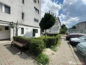 Sp comercial 36 mp, stradal, zona Sud