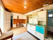Casa din caramida cu 1.087 mp teren, pozitie centrala, utili