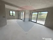 Casa individuala de vanzare in Salicea! 145 MP - 900 MP T... 