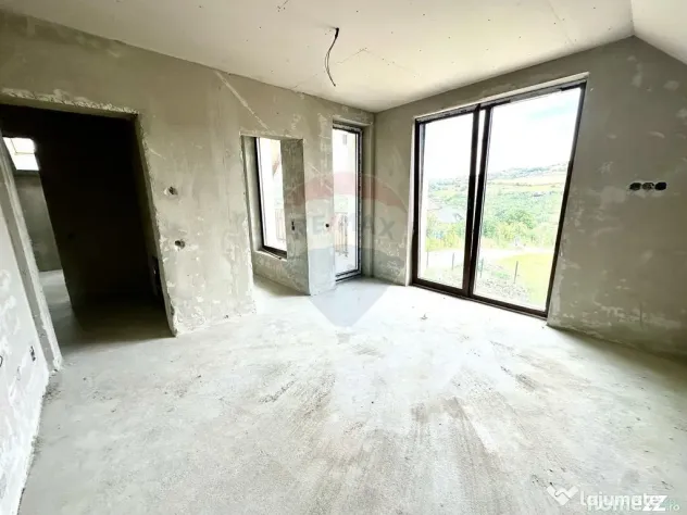 Casa individuala de vanzare in Salicea! 145 MP - 900 MP T...
