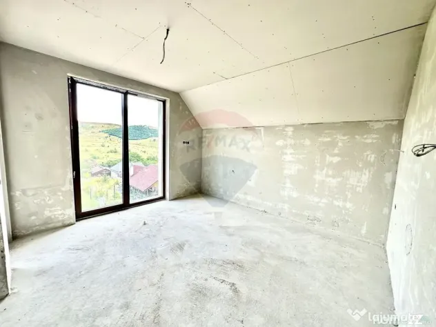 Casa individuala de vanzare in Salicea! 145 MP - 900 MP T...