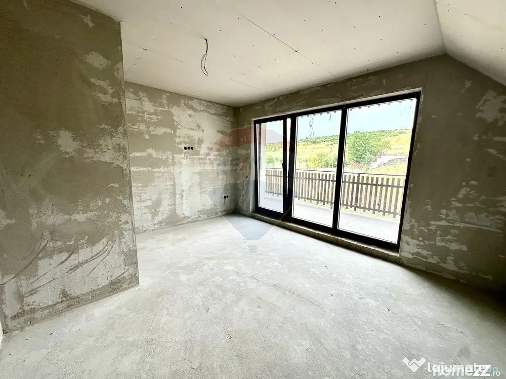 Casa individuala de vanzare in Salicea! 145 MP - 900 MP T...