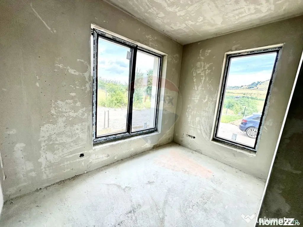 Casa individuala de vanzare in Salicea! 145 MP - 900 MP T...