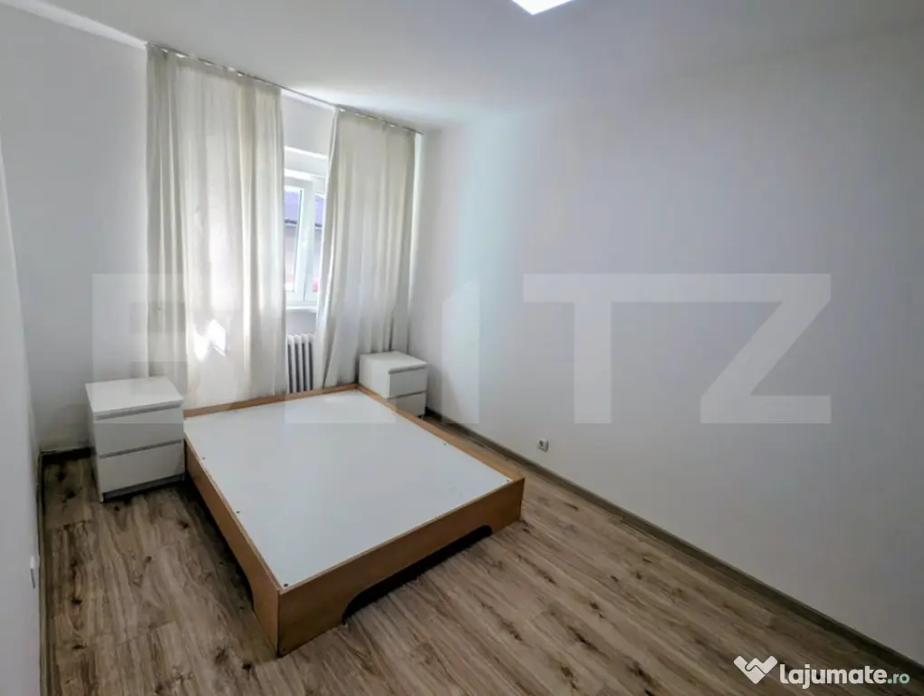 Apartament cu 2 camere, 56 mp, renovat complet, zona Cetate