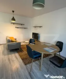 Apartament 2 camere, 45 mp, parcare, zona Teilor