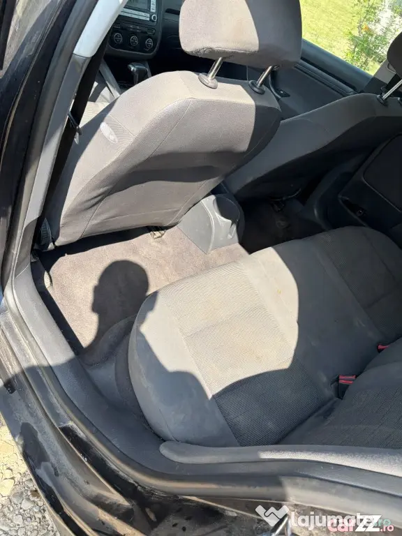 Vw golf AUTOMAT, 1.6 benzina = rate cu buletinul