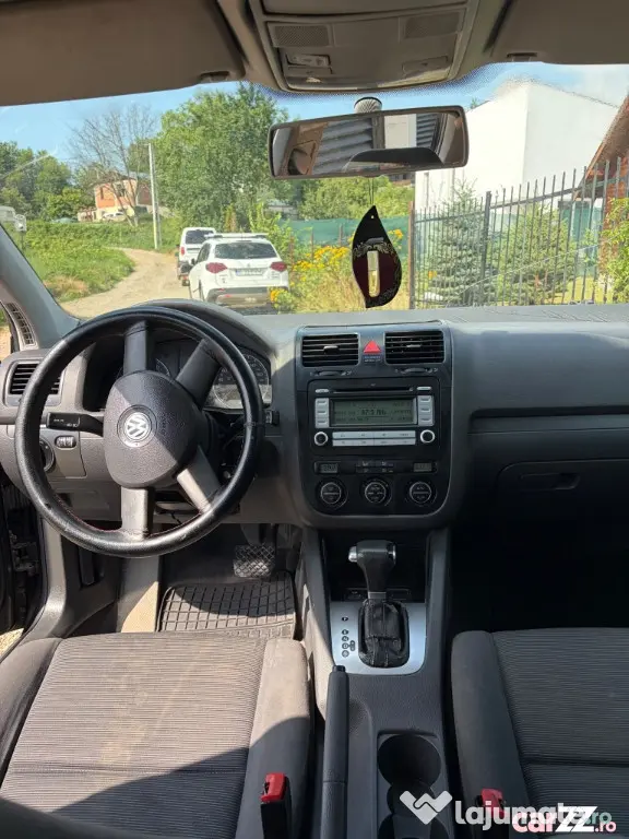 Vw golf AUTOMAT, 1.6 benzina = rate cu buletinul