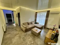 Apartament 3 camere, mobilat si utilat, parcare, parter inal