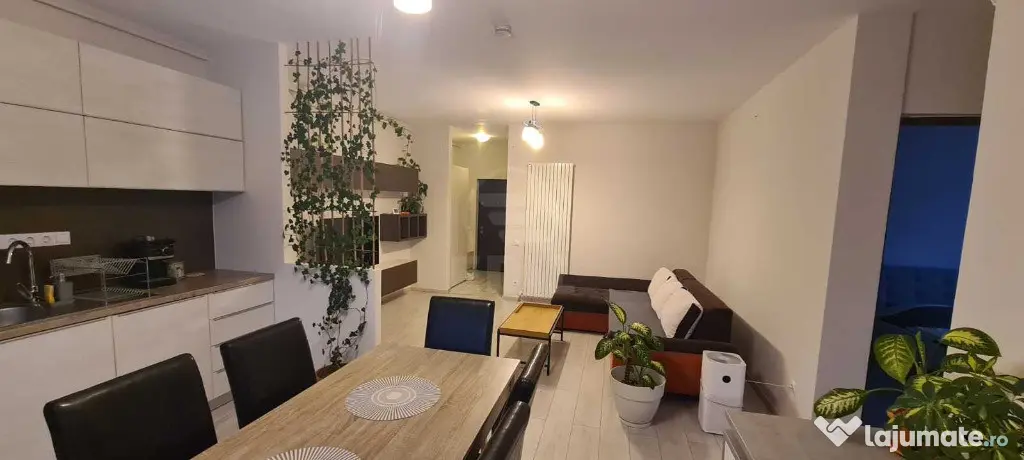Vanzare Apartament 3 camere, 69 mp,Subcetate,comision 0