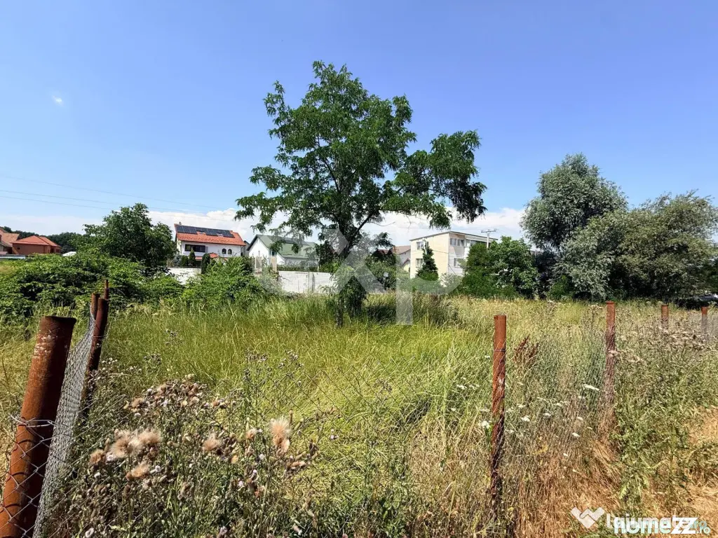 Teren intravilan 820 mp Pitesti Trivale Aleea Florian Becesc