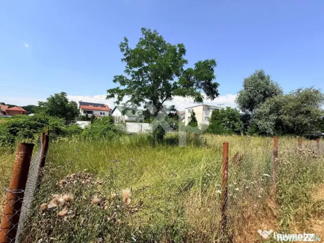 Teren intravilan 820 mp Pitesti Trivale Aleea Florian Becesc