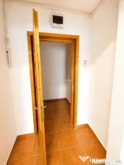 Spatiu comercial/birouri Calea Bucuresti7 zona Judetean 