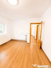 Spatiu comercial/birouri Calea Bucuresti7 zona Judetean 