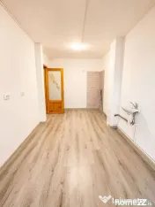 Spatiu comercial/birouri Calea Bucuresti7 zona Judetean 