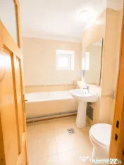 Spatiu comercial/birouri Calea Bucuresti7 zona Judetean 