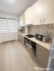 Apartament 2 camere, decomandat, spatios, mobilat, utilat, parcare! 