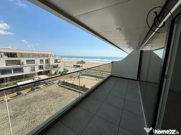 Studio | Aqua Cullinan | Mamaia Nord - vedere laterala catr