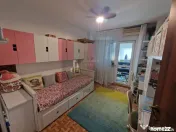 Apartament 4 camere Huedin/Piata Resita/2 locuri parcare/... 
