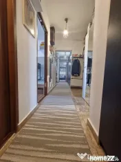 Apartament 4 camere Huedin/Piata Resita/2 locuri parcare/... 