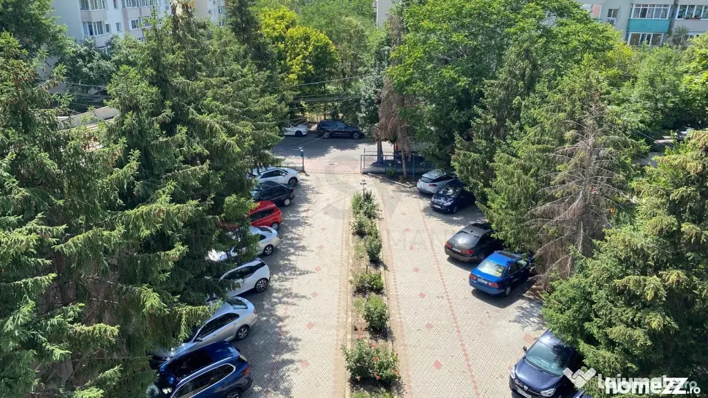 Cladire birouri - 1300 mp teren - Aviatiei - investitie - Bucuresti (Bucuresti-Ilfov)