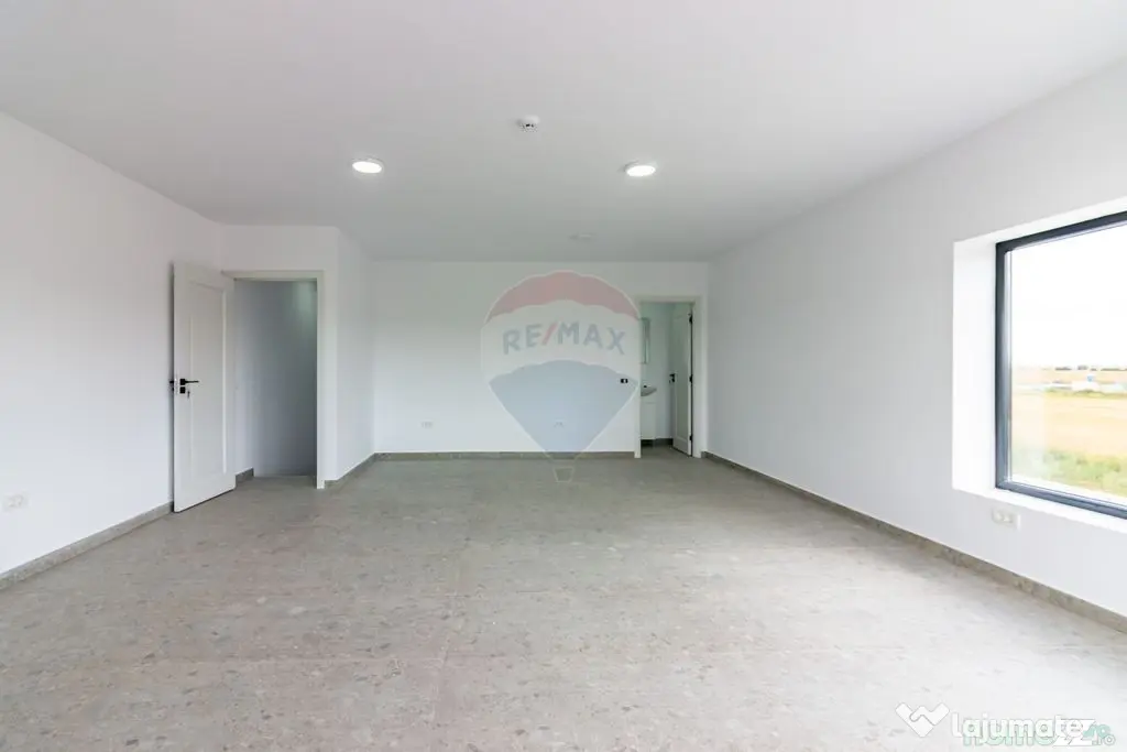Hala industriala de vanzare | 510 mp | 3 unitati | Balote...