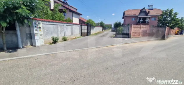 Teren extravilan, 196mp, deschidere 14ml, zona Cerenele