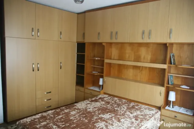 Inchiriez aparatment 3 camere Tomis Nord