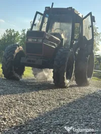 Vând tractor Case 856XL 