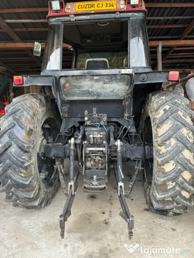 Vând tractor Case 856XL