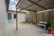 Casă complet mobilată în Aradul Nou, cu ieșire la mal 